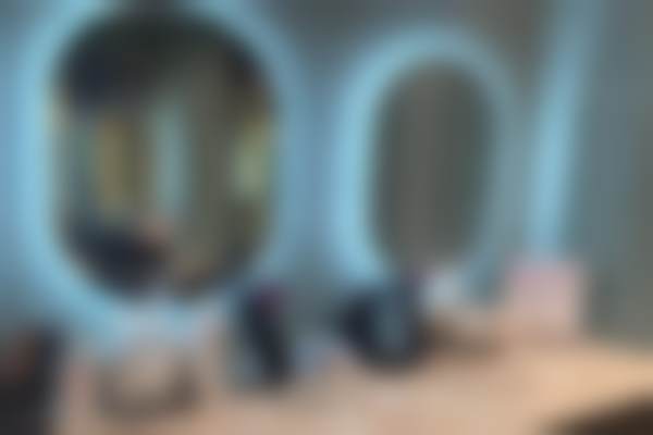 韩国VS LINE皮肤科医生团队