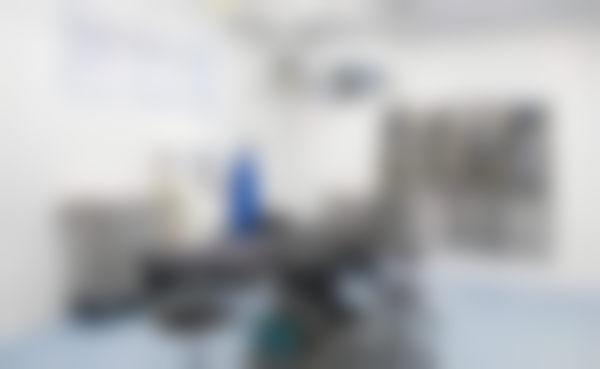 {易小明